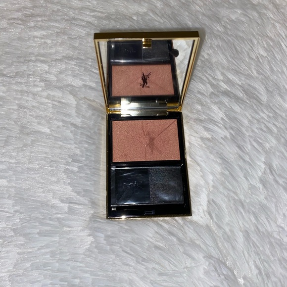 Yves Saint Laurent Other - Yves Saint Laurent Highlighter and brush